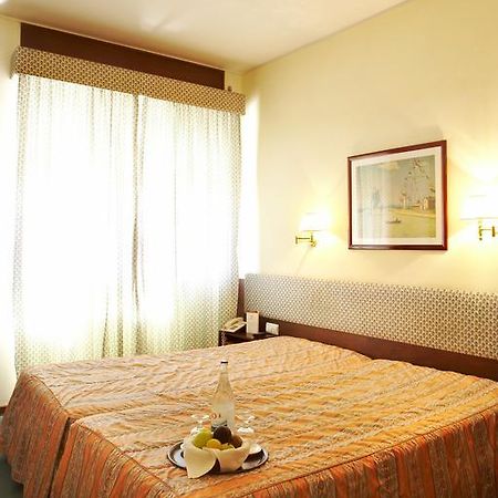 Hotel Nave Порту Екстер'єр фото