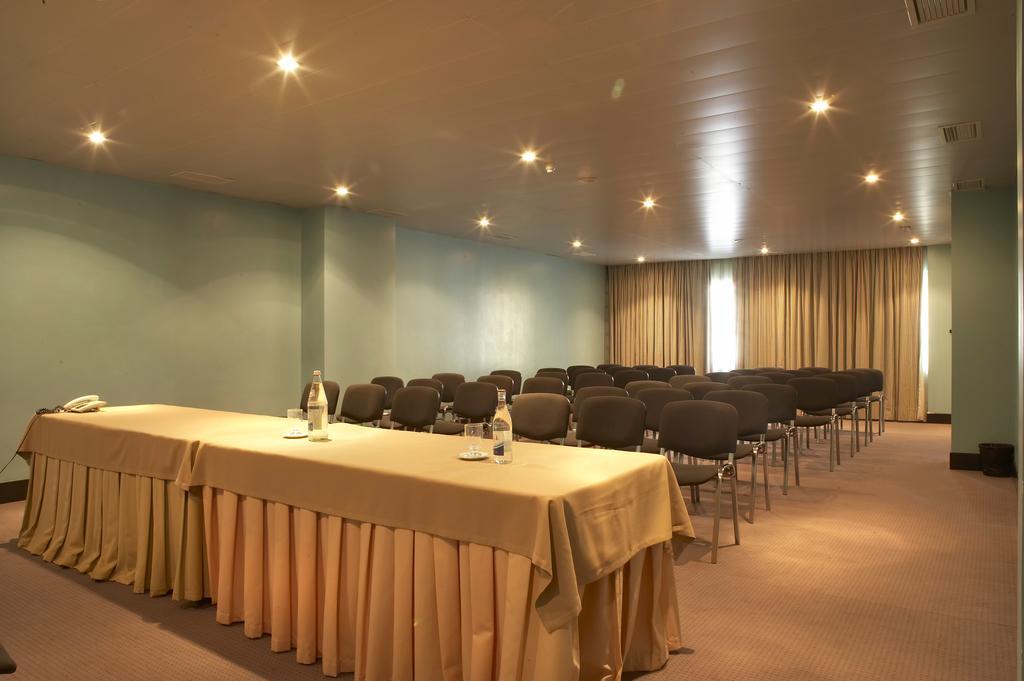 Hotel Nave Порту Екстер'єр фото