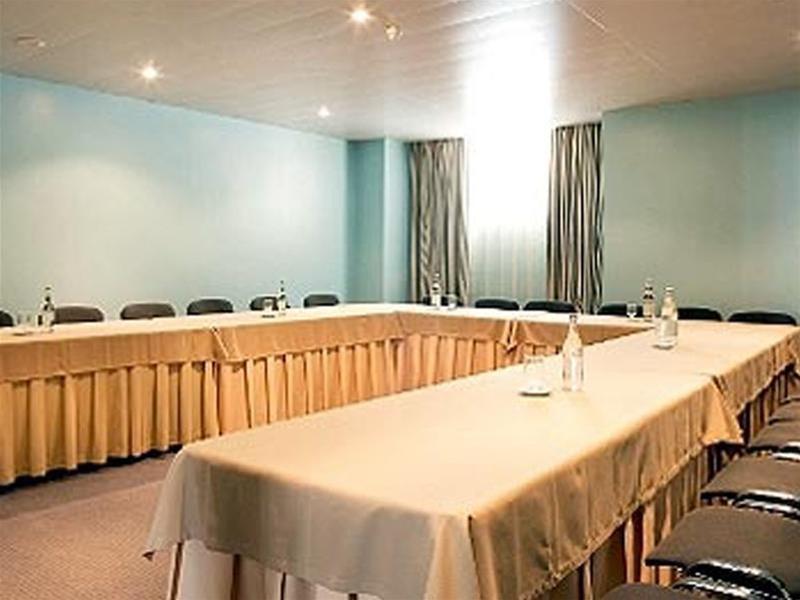 Hotel Nave Порту Екстер'єр фото